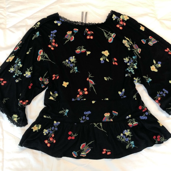 ANTHROPOLOGIE black floral embroidered top - Picture 2 of 3